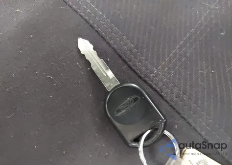 2011 Ford F-150 Xl z USA, uszkodzony, nr VIN 1FTNF1CF6BKD28704